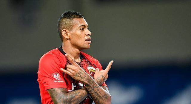 jiuyou游戏-生猛洛佩斯复制2场4球神迹 揭秘为何情有独钟10号